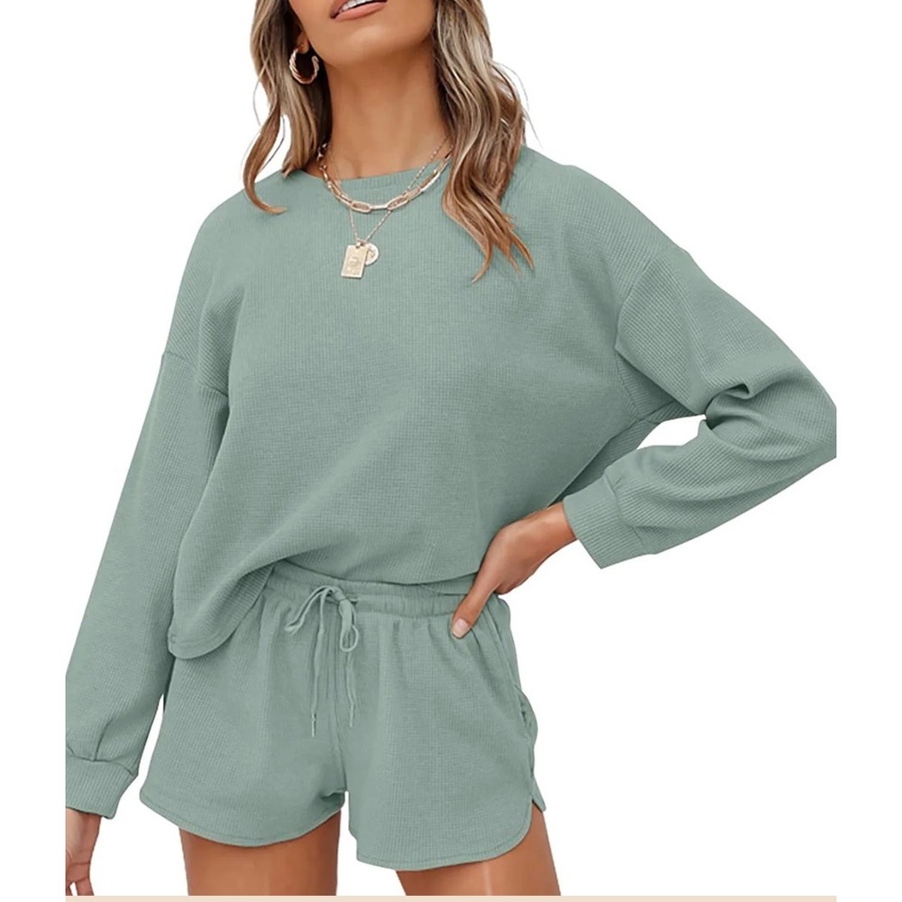 ZESICA Womens Sage Green Waffle Knit 2 Piece Lounge Set Pullover Shorts Medium